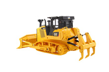 Load image into Gallery viewer, CAT 1:24 Remote Controlled D7E Track-Type Tractor
