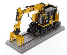 Load image into Gallery viewer, CAT 1:50 M323F Railroad Wheel SY Excavator High Line Series
