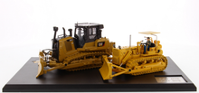 Load image into Gallery viewer, CAT 1:50 D7 (17A) &amp; D7E Track-Type Tractor - Evolution Series
